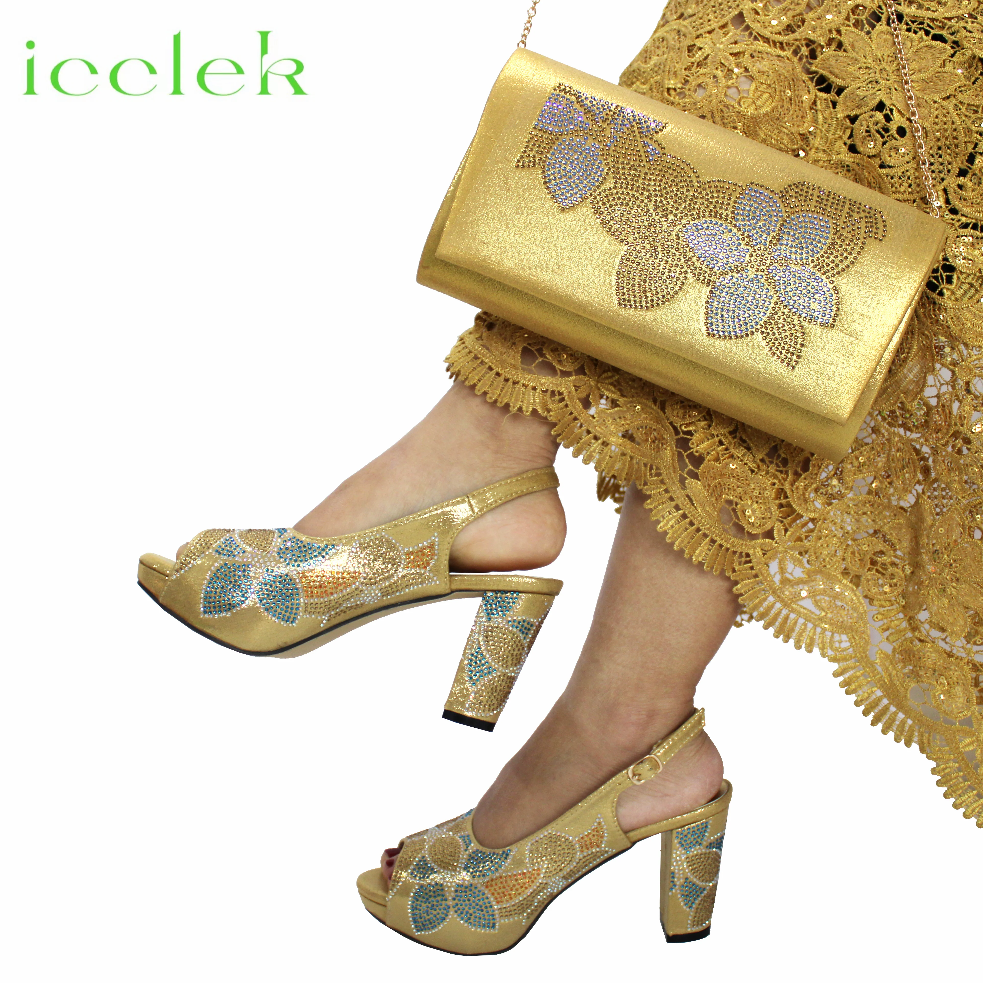 2023 New Design African Gold Color Women Shoes Matching Bag Set Peep Toe Sandals with Shinning Crystal for Wedding Party
2023 New Design African Gold Color Women Shoes Matching Bag Set Peep Toe Sandals with Shinning Crystal for Wedding Party