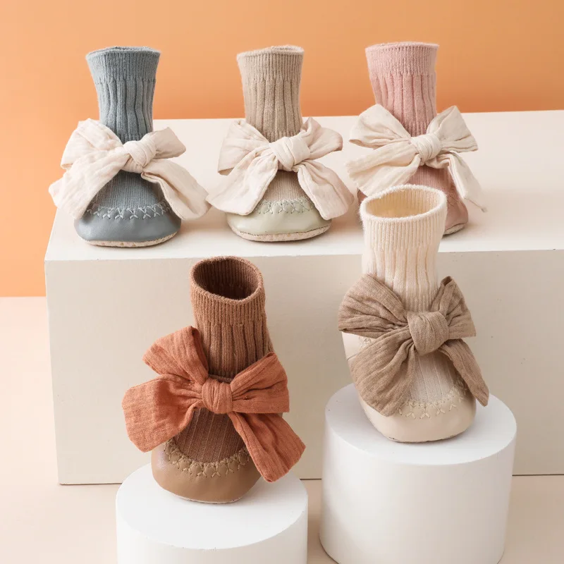 Baby Floor Footwear Spring Autumn Newborn Sweet Style Soft Sole Non-Slip Indoor Morandi Toddler Shoes Cute Big Bow Baby Footwear
Baby Floor Footwear Spring Autumn Newborn Sweet Style Soft Sole Non-Slip Indoor Morandi Toddler Shoes Cute Big Bow Baby Footwear