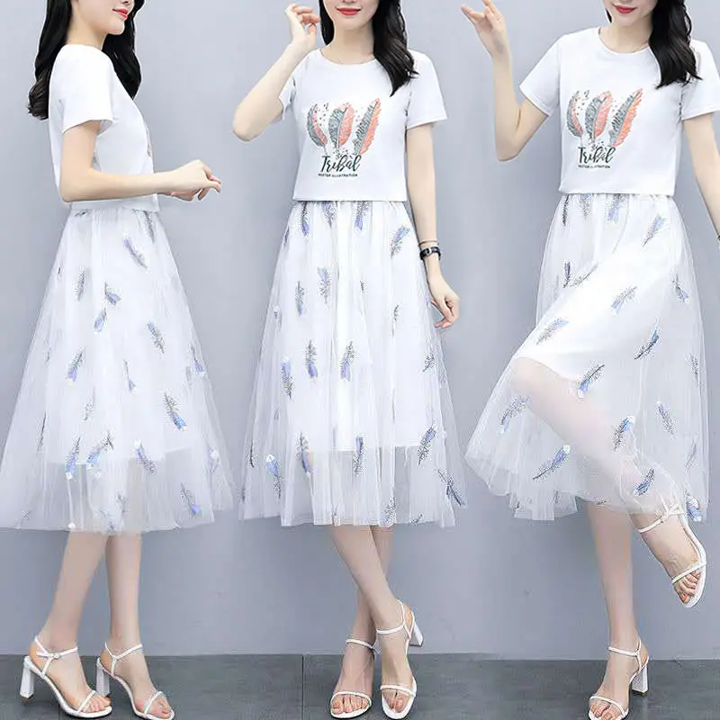 Women Outfits Elegant Skirt Suit Female Short Sleeve O-neck Lace Shirt Top and High Waist Mesh Skirt Ladies Two Piece Set A03
Women Outfits Elegant Skirt Suit Female Short Sleeve O-neck Lace Shirt Top and High Waist Mesh Skirt Ladies Two Piece Set A03