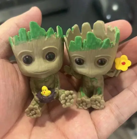 Tiny Guardians of the Galaxy Groot Cute Tree Flowerpot Pen Pot Figure Model Toys Christmas Gifts for Kids Office Decoration
Tiny Guardians of the Galaxy Groot Cute Tree Flowerpot Pen Pot Figure Model Toys Christmas Gifts for Kids Office Decoration