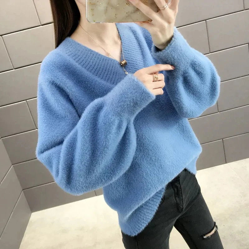 Solid Color V Neck Thick Warm Pullover Sweater Women Simple Loose Long Sleeves Oversize Sweater Women New Soft Knitted Sweaters
Solid Color V Neck Thick Warm Pullover Sweater Women Simple Loose Long Sleeves Oversize Sweater Women New Soft Knitted Sweaters