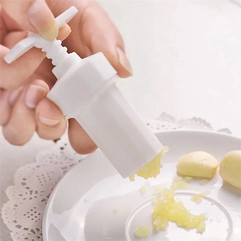 1PC Manual Garlic Press Screw Twister Garlic Paste Crusher Kitchen Cooking Tool Kitchen Gadgets and Accessories
1PC Manual Garlic Press Screw Twister Garlic Paste Crusher Kitchen Cooking Tool Kitchen Gadgets and Accessories