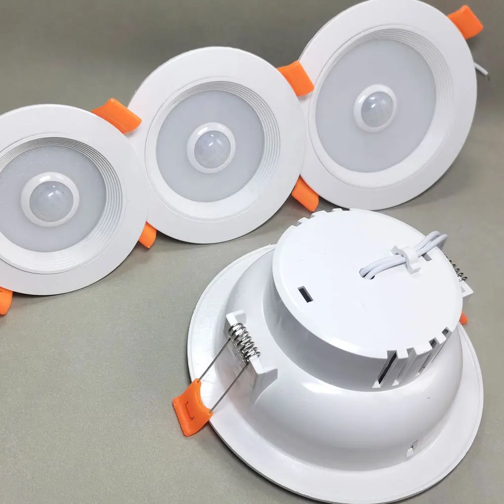 Home 9W High Brightness Ceiling Light Hallway Downlight Living Room Kitchen Spotlight Lighting Accessories Decoration
Home 9W High Brightness Ceiling Light Hallway Downlight Living Room Kitchen Spotlight Lighting Accessories Decoration