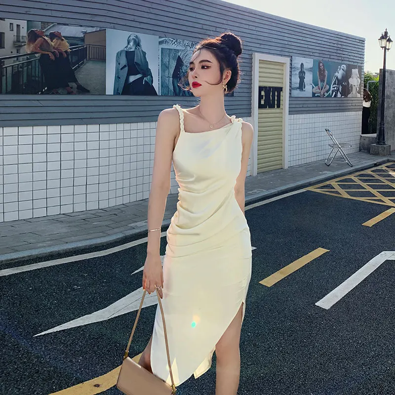 Summer Sexy Irregular Sleeveless Spaghetti Strap Dress Women Korean Fashion Ladies Party Club Pleated Skinny Pencil Long Dress
Summer Sexy Irregular Sleeveless Spaghetti Strap Dress Women Korean Fashion Ladies Party Club Pleated Skinny Pencil Long Dress