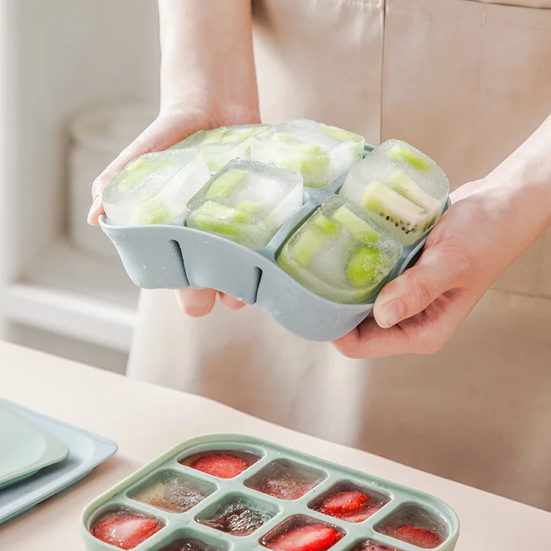 Creative with Cover Silicone Mold Ice Maker Large Grid Baking Silicone Mold Summer Ice Box Ice Cream Tray Home Kitchen Gadgets
Creative with Cover Silicone Mold Ice Maker Large Grid Baking Silicone Mold Summer Ice Box Ice Cream Tray Home Kitchen Gadgets