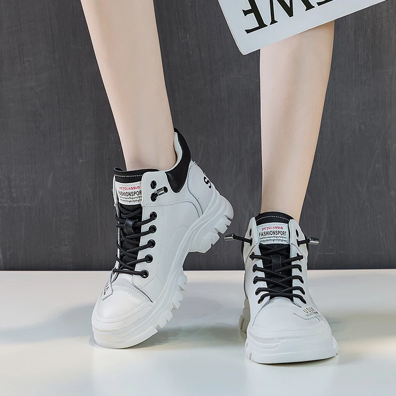 Кожаные кроссовки на платформе, женская спортивная обувь, женская обувь на плоской подошве с высоким верхом, дизайнерская женская обувь для... 
Кожаные кроссовки на платформе, женская спортивная обувь, женская обувь на плоской подошве с высоким верхом, дизайнерская женская обувь для...