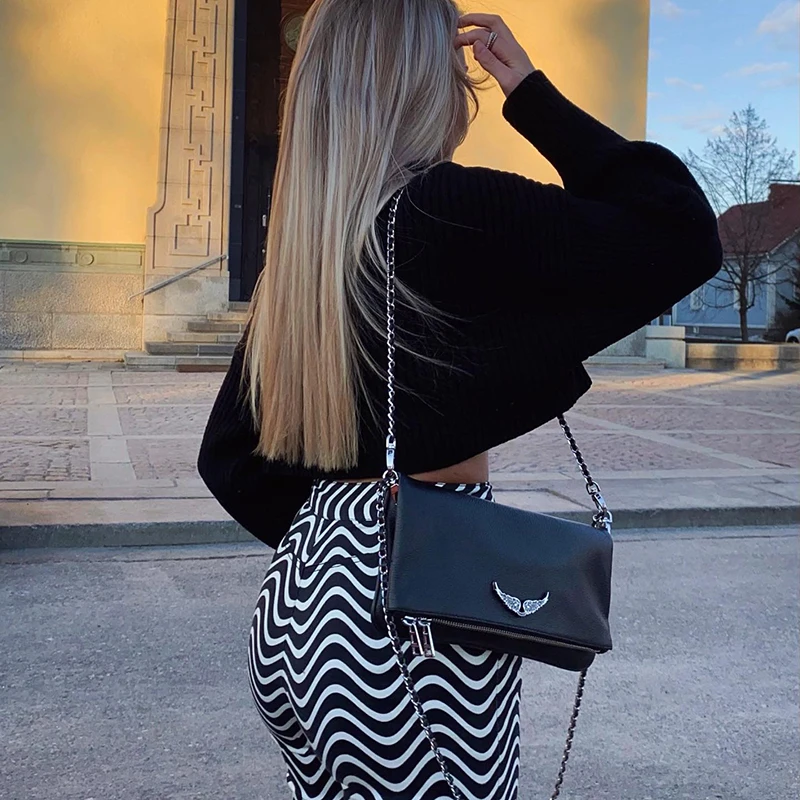 Casual Women Bag Shoulder Bags Womans Wings Decoration Bags For Women Leathe Chain Ladies Crossbody Bag Messenger Sac A Main
Casual Women Bag Shoulder Bags Womans Wings Decoration Bags For Women Leathe Chain Ladies Crossbody Bag Messenger Sac A Main