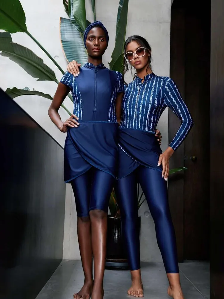 3 Pcs/Set Print Short Sleeve Blue Swimsuit CROP Short Muslim Swimwear Women's Muslim Swimwear Burkini with Front Zip + Chest Pad 
3 Pcs/Set Print Short Sleeve Blue Swimsuit CROP Short Muslim Swimwear Women's Muslim Swimwear Burkini with Front Zip + Chest Pad