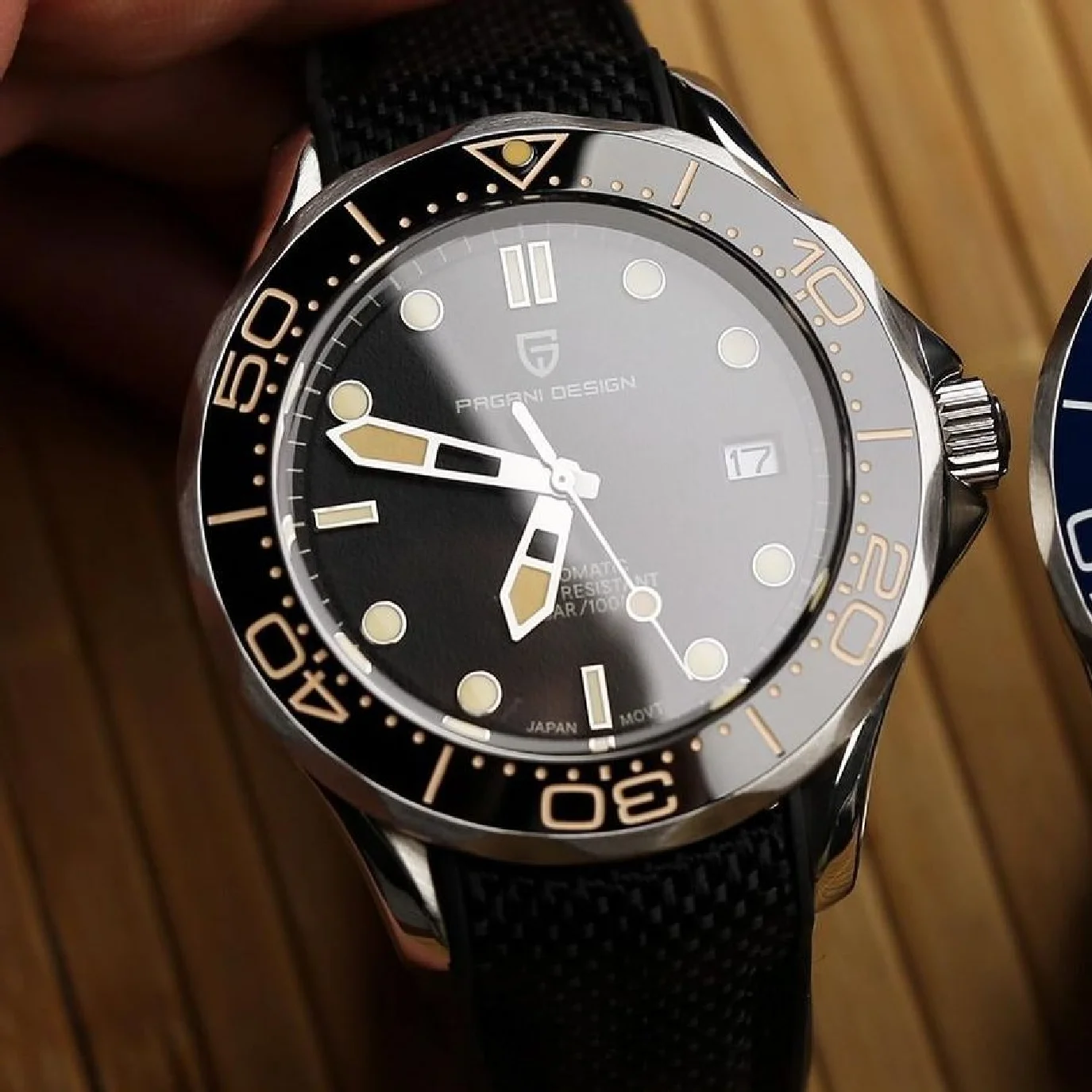 2021 New PAGANI DESIGN 007 Mechancial Wristwatc men Luxury Automatic watch for men NH35A Sapphire crystal Steel Dive Clock man
2021 New PAGANI DESIGN 007 Mechancial Wristwatc men Luxury Automatic watch for men NH35A Sapphire crystal Steel Dive Clock man
