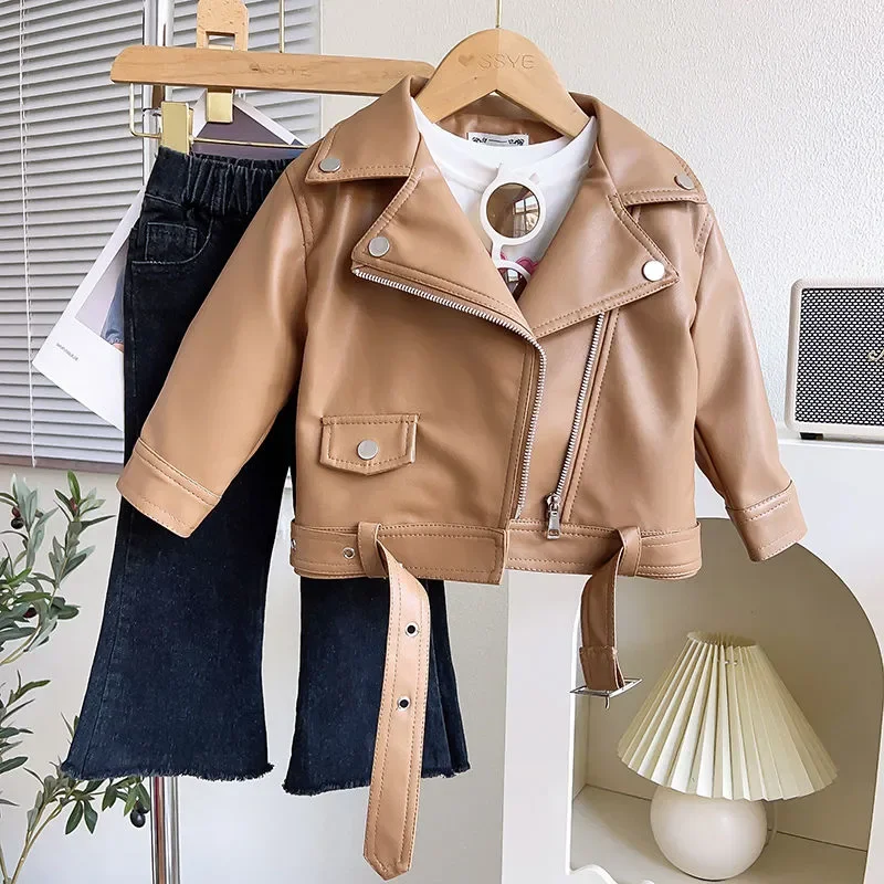New Baby Girls Boys Fashion Cool Belt PU Jackets Cool Kids Children Zipper Coats Spring Autumn Clothes Tops Outfits
New Baby Girls Boys Fashion Cool Belt PU Jackets Cool Kids Children Zipper Coats Spring Autumn Clothes Tops Outfits