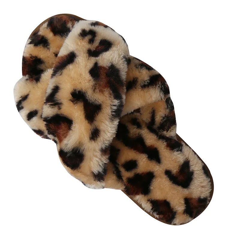 Cross Plush Slippers Women's New Plus Size Foreign Trade Home Home Plush Slippers Winter
Cross Plush Slippers Women's New Plus Size Foreign Trade Home Home Plush Slippers Winter
