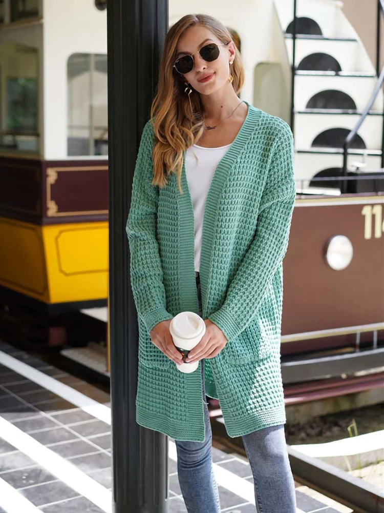 Женский длинный вязаный кардиган, повседневный свободный винтажный Кардиган с длинным рукавом, вязаное пальто, Осень-зима 2022
Женский длинный вязаный кардиган, повседневный свободный винтажный Кардиган с длинным рукавом, вязаное пальто, Осень-зима 2022