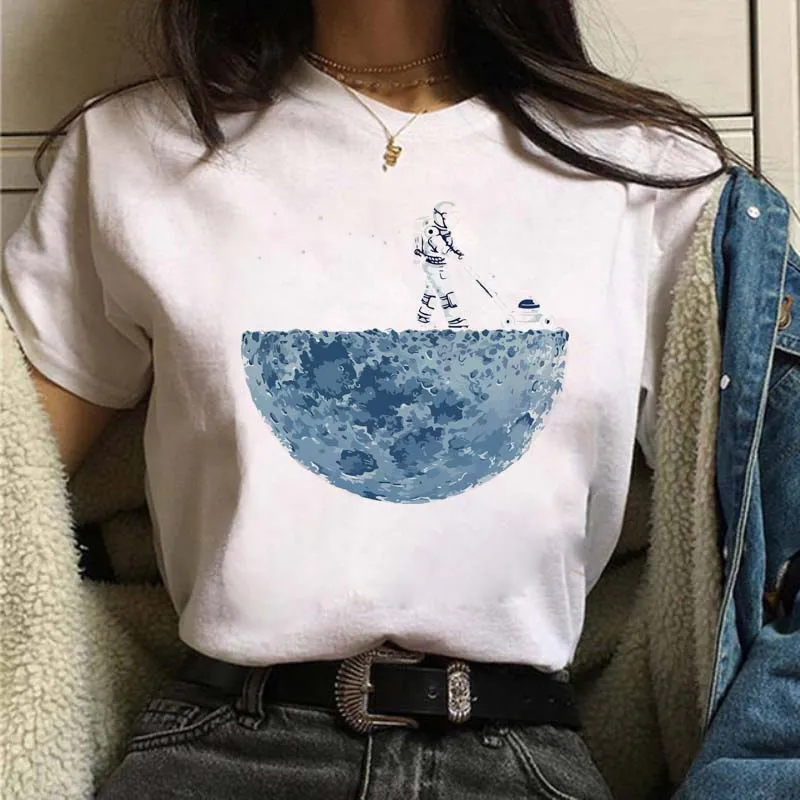 Women Cartoon T Shirt Harajuku 90s Korean Style Astronaut Graphic Printed Tops Kawaii Female T-shirt Tops Women T Shirt
Women Cartoon T Shirt Harajuku 90s Korean Style Astronaut Graphic Printed Tops Kawaii Female T-shirt Tops Women T Shirt