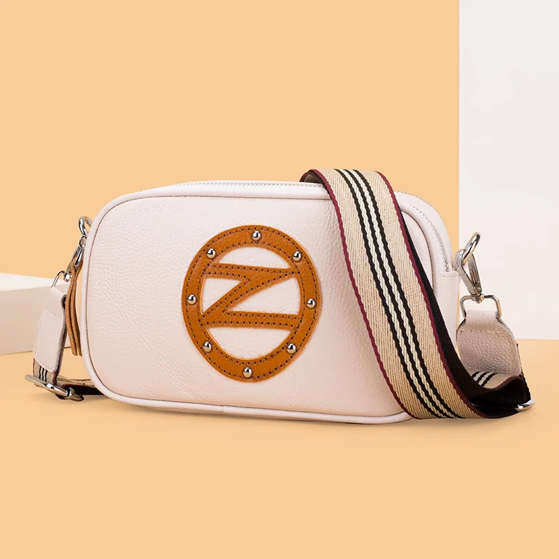 New Casual Vintage Trend Designer Handbags Women'S Genuine Leather Small Shoulder Bag For Ladies Sling Rivet White Messenger Bag
New Casual Vintage Trend Designer Handbags Women'S Genuine Leather Small Shoulder Bag For Ladies Sling Rivet White Messenger Bag