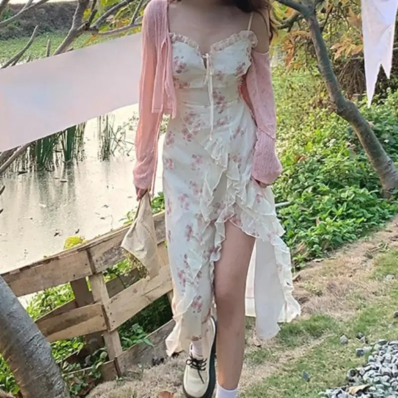 2022 Summer Sleeveless One Piece Party Suspenders Dress Floral Midi Elegant Sexy Vintage Strapless Korean Fashion Lace-Up Dress
2022 Summer Sleeveless One Piece Party Suspenders Dress Floral Midi Elegant Sexy Vintage Strapless Korean Fashion Lace-Up Dress