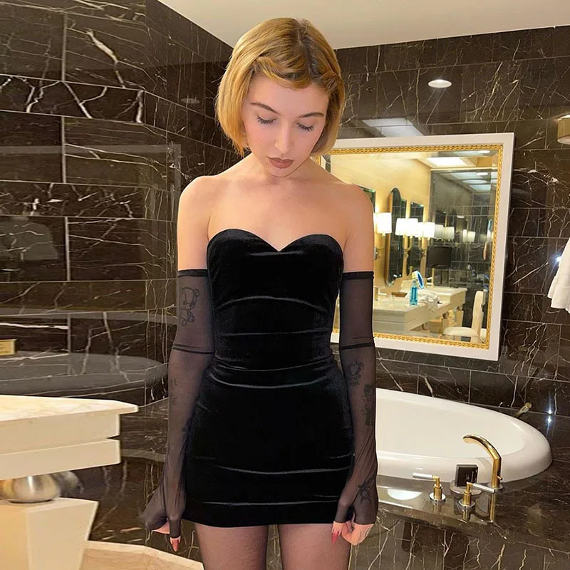 Mall Goth Strapless Velvet Black Dresses E-girl Aesthetics Off Shoulder Mesh Sleeve Mini Dress Party Outfits Backless
Mall Goth Strapless Velvet Black Dresses E-girl Aesthetics Off Shoulder Mesh Sleeve Mini Dress Party Outfits Backless