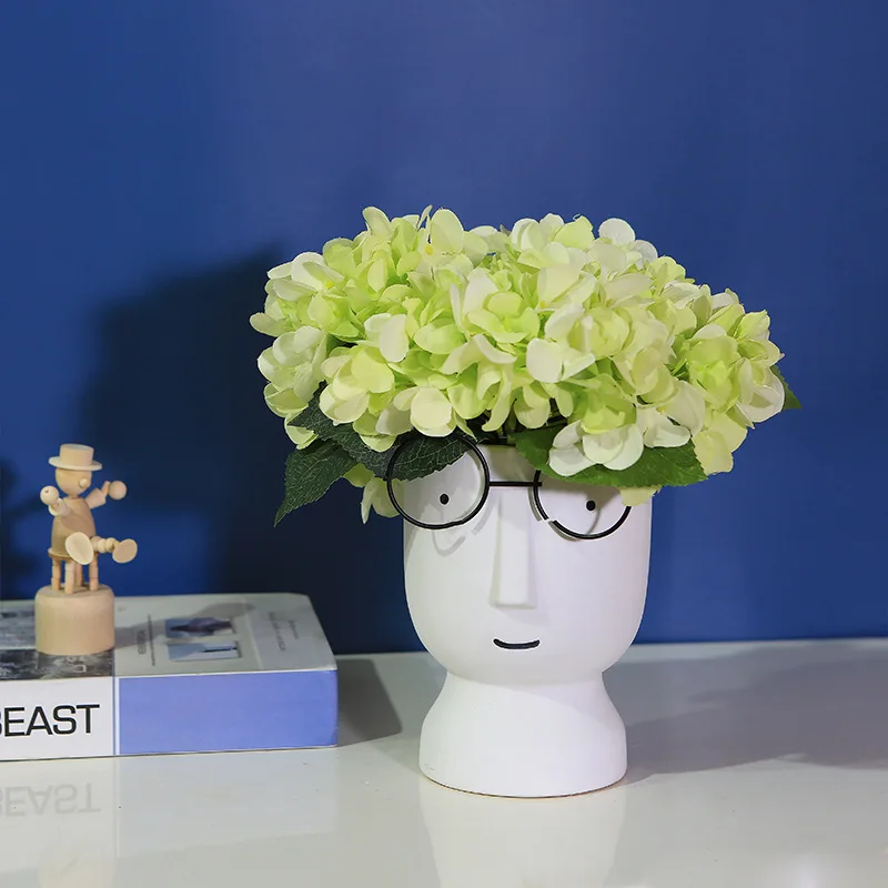 Nordic Decor a family of three Home Decor Creative Face Shape Porcelain Flower Vase Decoration Abstract Art Ornaments Room Decor
Nordic Decor a family of three Home Decor Creative Face Shape Porcelain Flower Vase Decoration Abstract Art Ornaments Room Decor