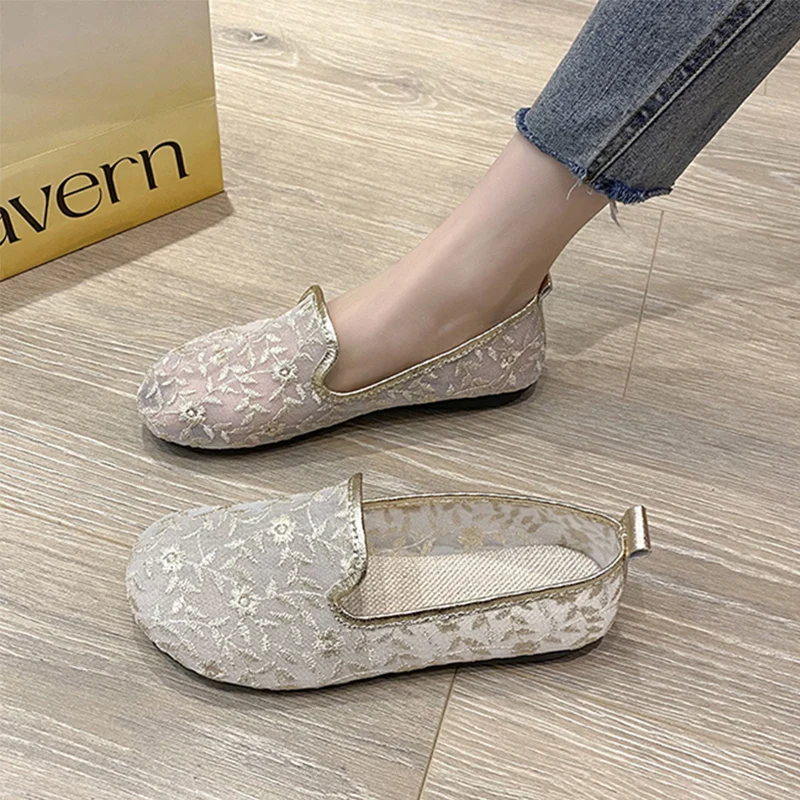 Casual Woman Shoe Round Toe Slip-on Shallow Mouth Female Footwear New Summer Slip On Dress Slip-On Solid Flat Rubber Leisure Cot
Casual Woman Shoe Round Toe Slip-on Shallow Mouth Female Footwear New Summer Slip On Dress Slip-On Solid Flat Rubber Leisure Cot