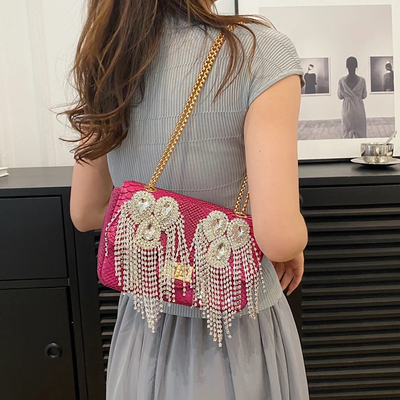 Gem women's bag designer luxury bag fashion crossbody bag for women serpentine shoulder bags for women Flap tassel messenger bag
Gem women's bag designer luxury bag fashion crossbody bag for women serpentine shoulder bags for women Flap tassel messenger bag