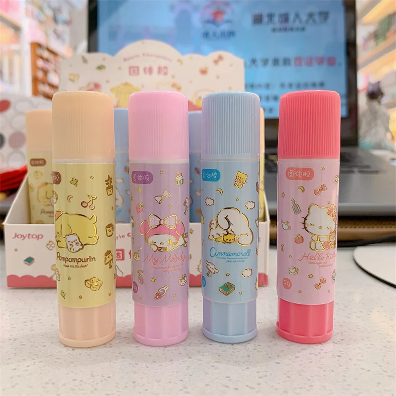 Kawaii Sanrioed Cinnamoroll Cartoon Anime Solid Glue Stick Student Cute Girl Heart High Viscosity Office Manual Stationery
Kawaii Sanrioed Cinnamoroll Cartoon Anime Solid Glue Stick Student Cute Girl Heart High Viscosity Office Manual Stationery