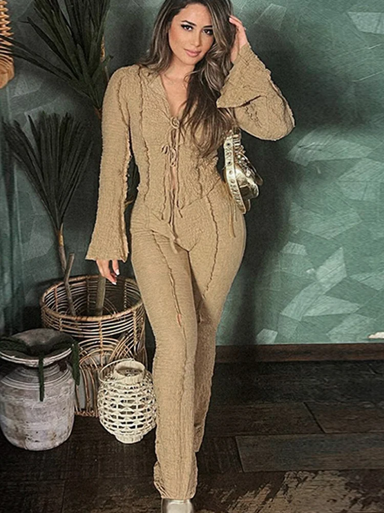 Sexy Lace Up Cardigan Two Pieces Set Women Solid V-Neck Slim Tops High Waist Pants Female Suit 2022 Lady Chic Party Outfits
Sexy Lace Up Cardigan Two Pieces Set Women Solid V-Neck Slim Tops High Waist Pants Female Suit 2022 Lady Chic Party Outfits