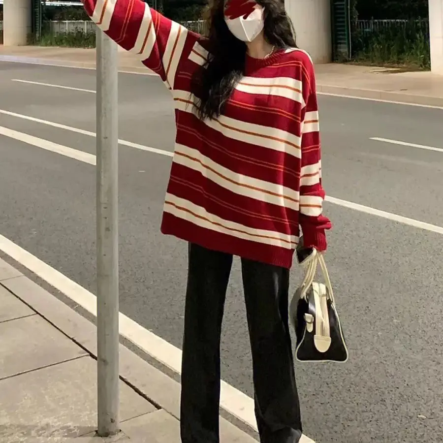Korean Women Knitted Striped O-Neck Sweaters High Quality Pullovers Female Tops Casual Knit Sweater Soft Warm Unif Jumper 2022
Korean Women Knitted Striped O-Neck Sweaters High Quality Pullovers Female Tops Casual Knit Sweater Soft Warm Unif Jumper 2022