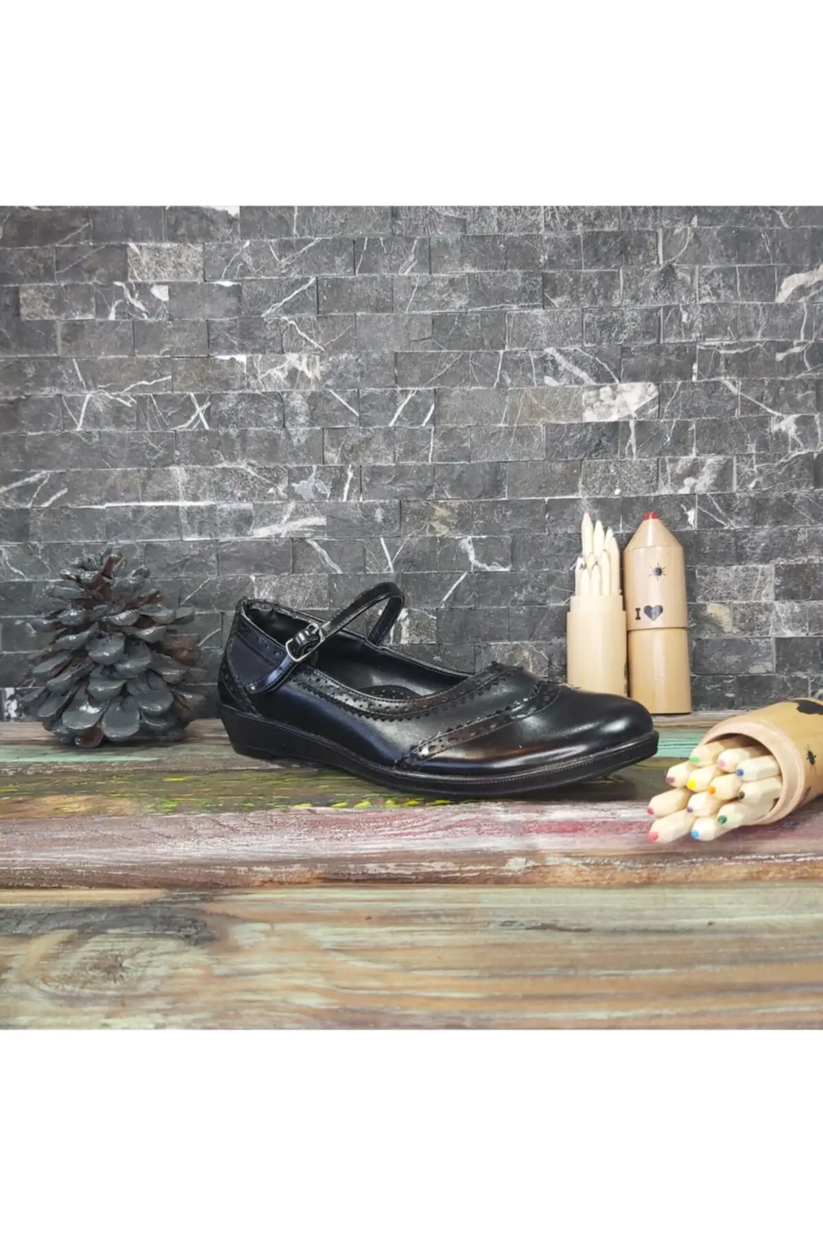 Women Flats Shoes Vuddy Black Orthopedic Girls' School Shoes Fashion Flats For Ladies Casual Summer Footwear
Women Flats Shoes Vuddy Black Orthopedic Girls' School Shoes Fashion Flats For Ladies Casual Summer Footwear