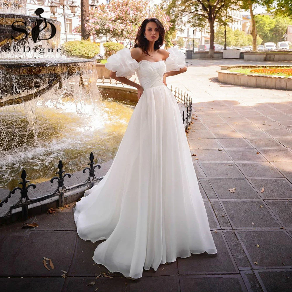 SoDigne A Line Wedding Dress V Neck Strap Lace Bride Dress 2022 Buttons Princess Long Boho Floor Length Wedding Gown
SoDigne A Line Wedding Dress V Neck Strap Lace Bride Dress 2022 Buttons Princess Long Boho Floor Length Wedding Gown