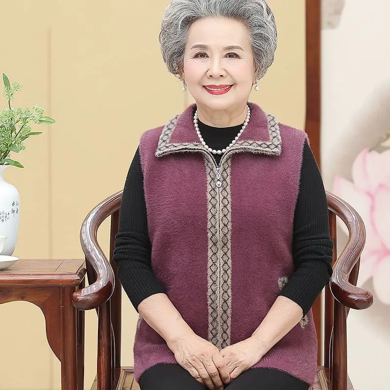 Middle-aged Elderly Women's Autumn Winter 2023 Warm Loose Zipper Sleeveless Fleece Vest Female Casual Jacket Waistcoat Tops C11
Middle-aged Elderly Women's Autumn Winter 2023 Warm Loose Zipper Sleeveless Fleece Vest Female Casual Jacket Waistcoat Tops C11