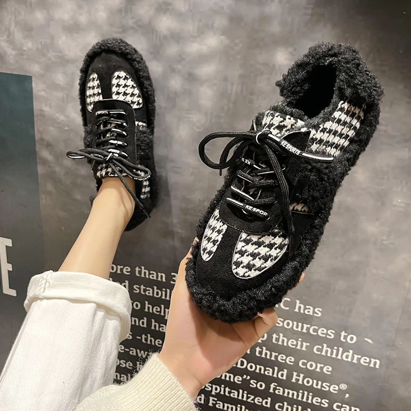Warm Plush Houndstooth Sneakers Women Fashion Brand Design Shearing Shoes Ladies Thick Sole Casual Winter Flat Zapatos De Mujer
Warm Plush Houndstooth Sneakers Women Fashion Brand Design Shearing Shoes Ladies Thick Sole Casual Winter Flat Zapatos De Mujer
