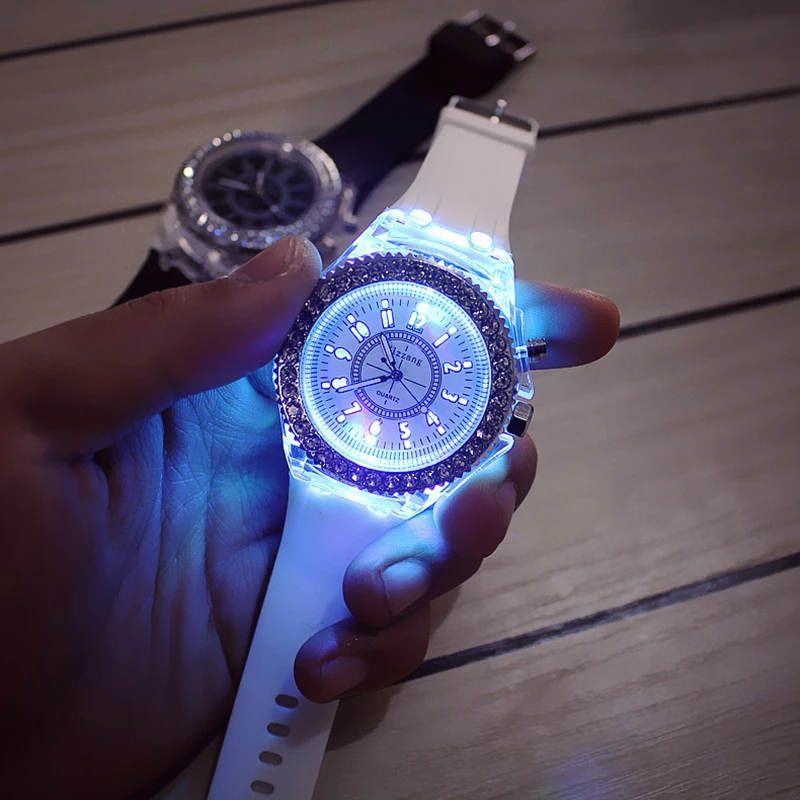 Hot Selling Fashion Promotion Geneva LED Light Men Quartz Watch Ladies Women Silicone Wristwatch Relogio Feminino Relojes
Hot Selling Fashion Promotion Geneva LED Light Men Quartz Watch Ladies Women Silicone Wristwatch Relogio Feminino Relojes