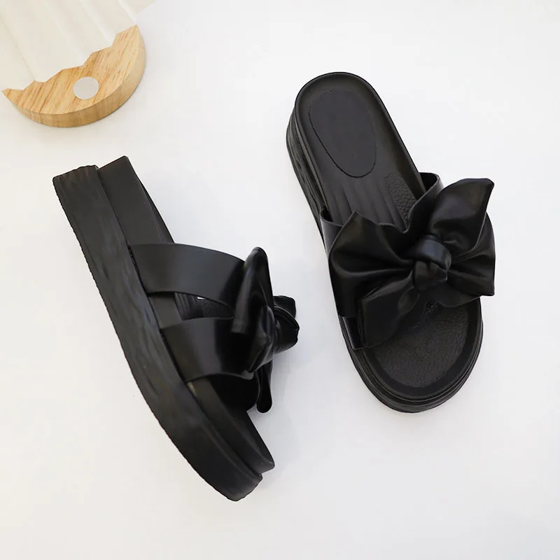 New Summer Shoes Women Slippers Flat Thick Sole Summer Holiday Shoes Fashion Ladies Slippers Butterfly Knot Black YX4660
New Summer Shoes Women Slippers Flat Thick Sole Summer Holiday Shoes Fashion Ladies Slippers Butterfly Knot Black YX4660