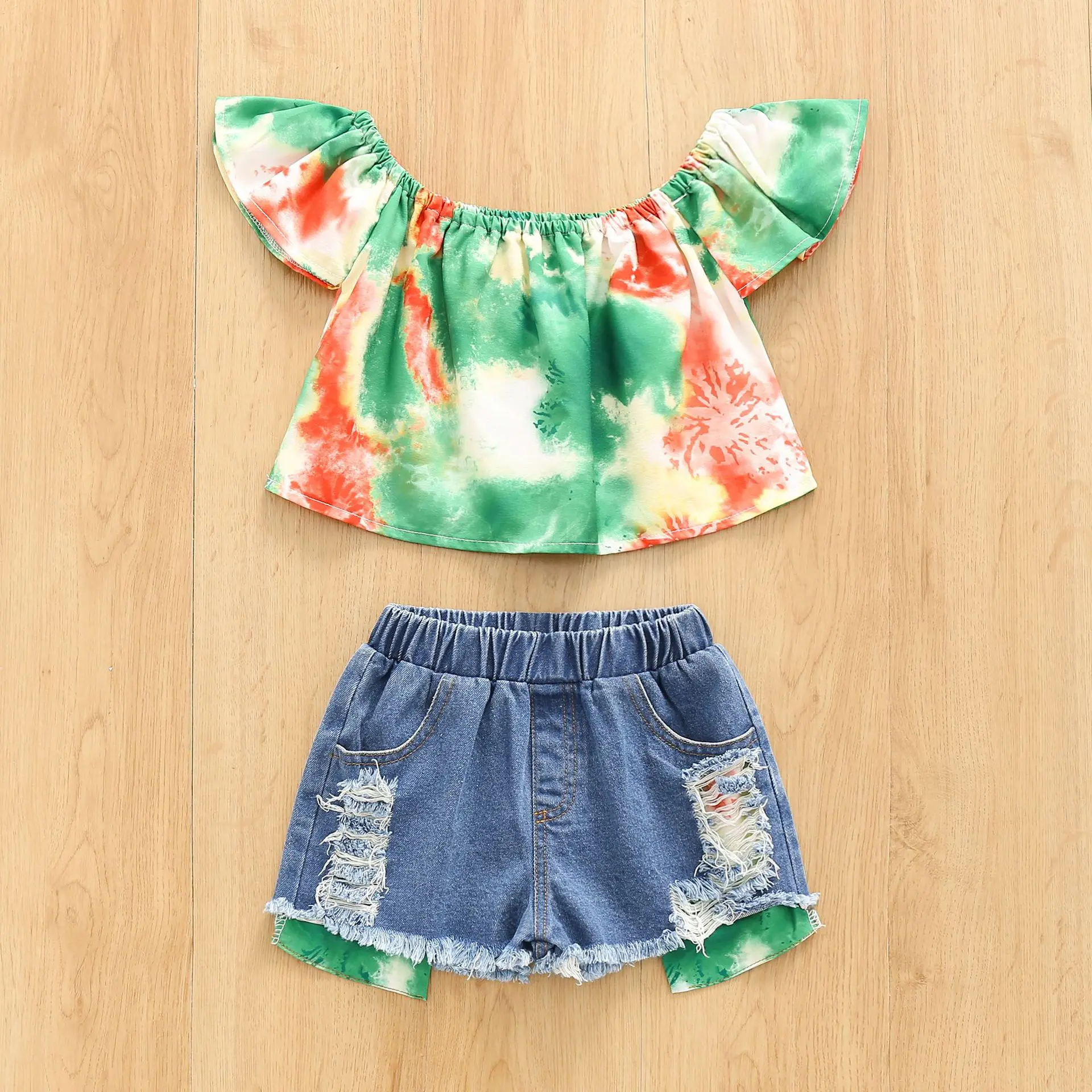 Clothes for Toddler Girls 2022 Spring New Green Shirt Flying Sleeve Printing Clothes Solid Color Denim Shorts Two-piece Set
Clothes for Toddler Girls 2022 Spring New Green Shirt Flying Sleeve Printing Clothes Solid Color Denim Shorts Two-piece Set