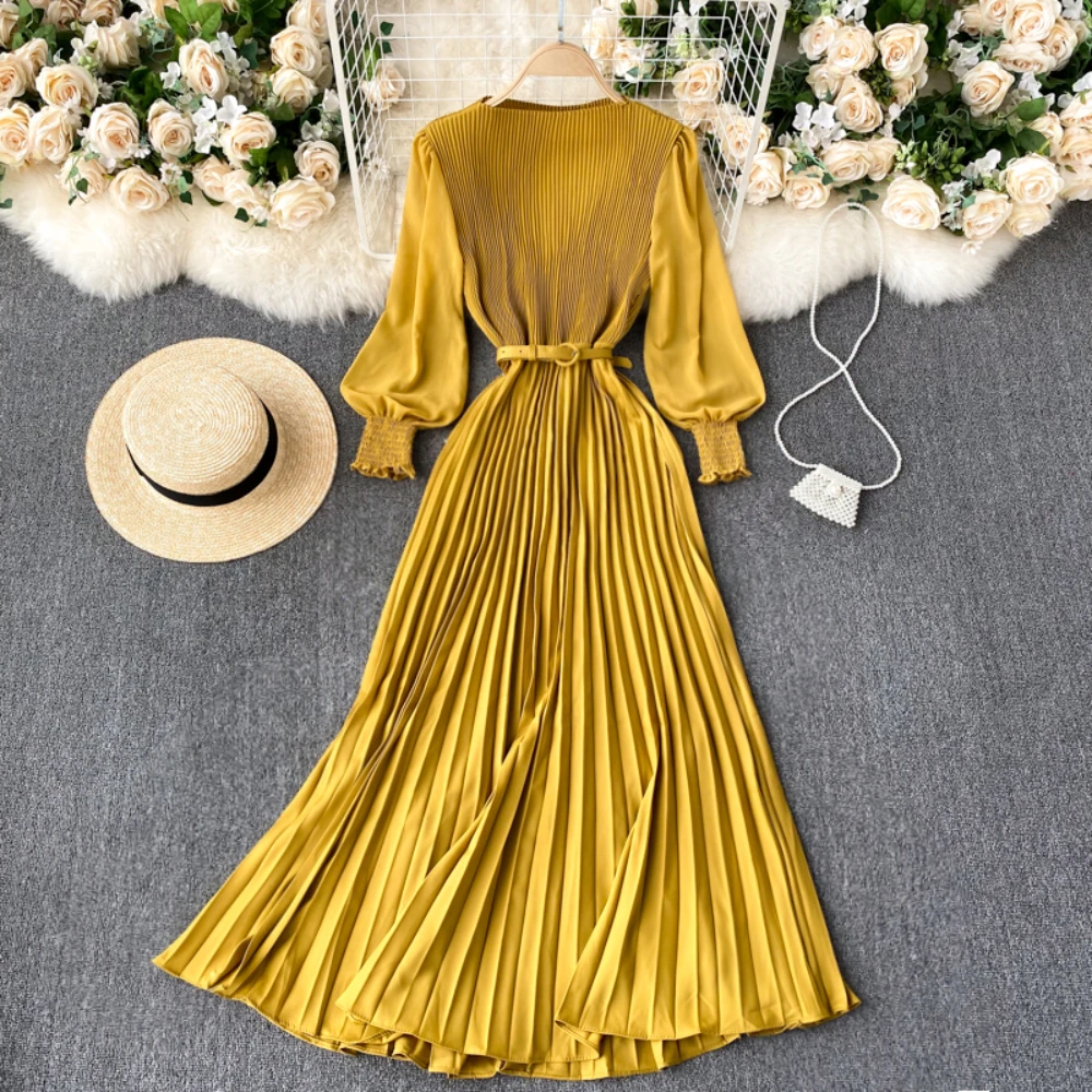 NOBLE Autumn Fashion Streetwear Design French Pleated Maxi Women Elegant O Neck Long Sleeve A-line Dress
NOBLE Autumn Fashion Streetwear Design French Pleated Maxi Women Elegant O Neck Long Sleeve A-line Dress