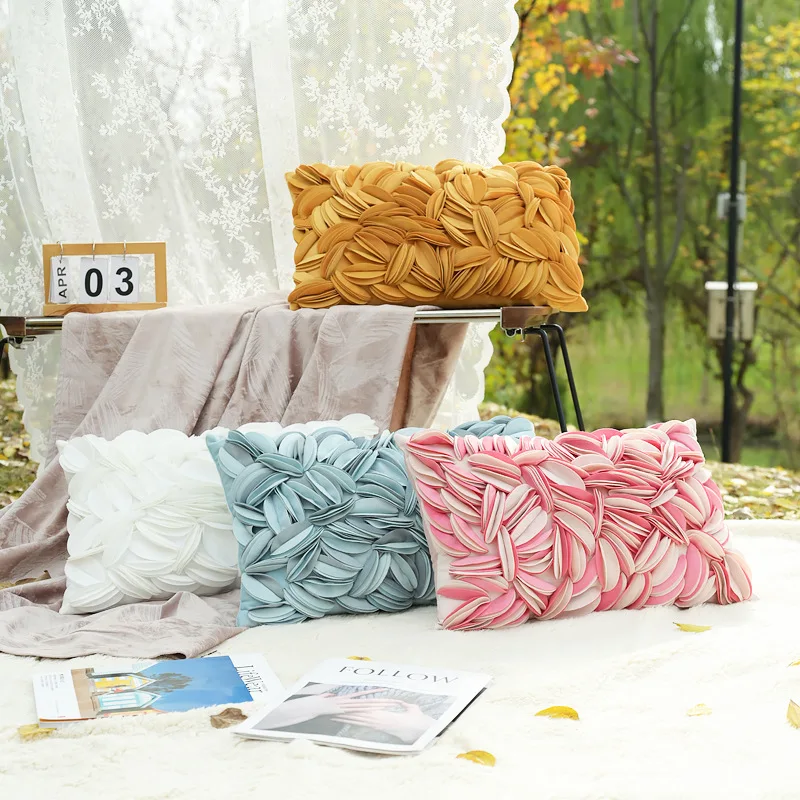 Creative Leaf Patchwork Decorative Pillowcase European High-end Luxury Cushion Cover 30X50CM Home Living Room Sofa Pillowslip
Creative Leaf Patchwork Decorative Pillowcase European High-end Luxury Cushion Cover 30X50CM Home Living Room Sofa Pillowslip