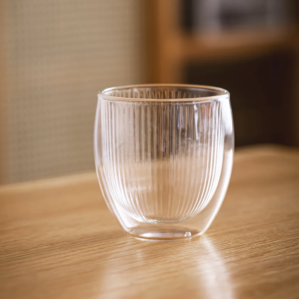 Chen Home Striped high borosilicate heat-resistant glass color double-layer cup juice milk heat insulation coffee handy Cup 1pc
Chen Home Striped high borosilicate heat-resistant glass color double-layer cup juice milk heat insulation coffee handy Cup 1pc