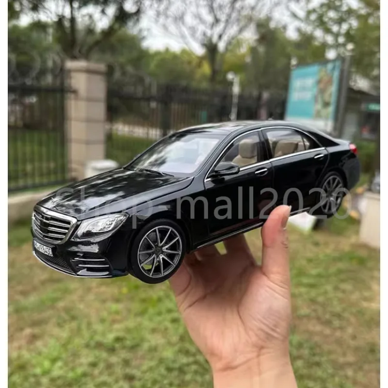 NOREV 1/18 For Benz S450 W222 2018 Alloy Static Diecast Simulated Car Model Black Toys Birthday Gifts Hobby Display Collection
NOREV 1/18 For Benz S450 W222 2018 Alloy Static Diecast Simulated Car Model Black Toys Birthday Gifts Hobby Display Collection