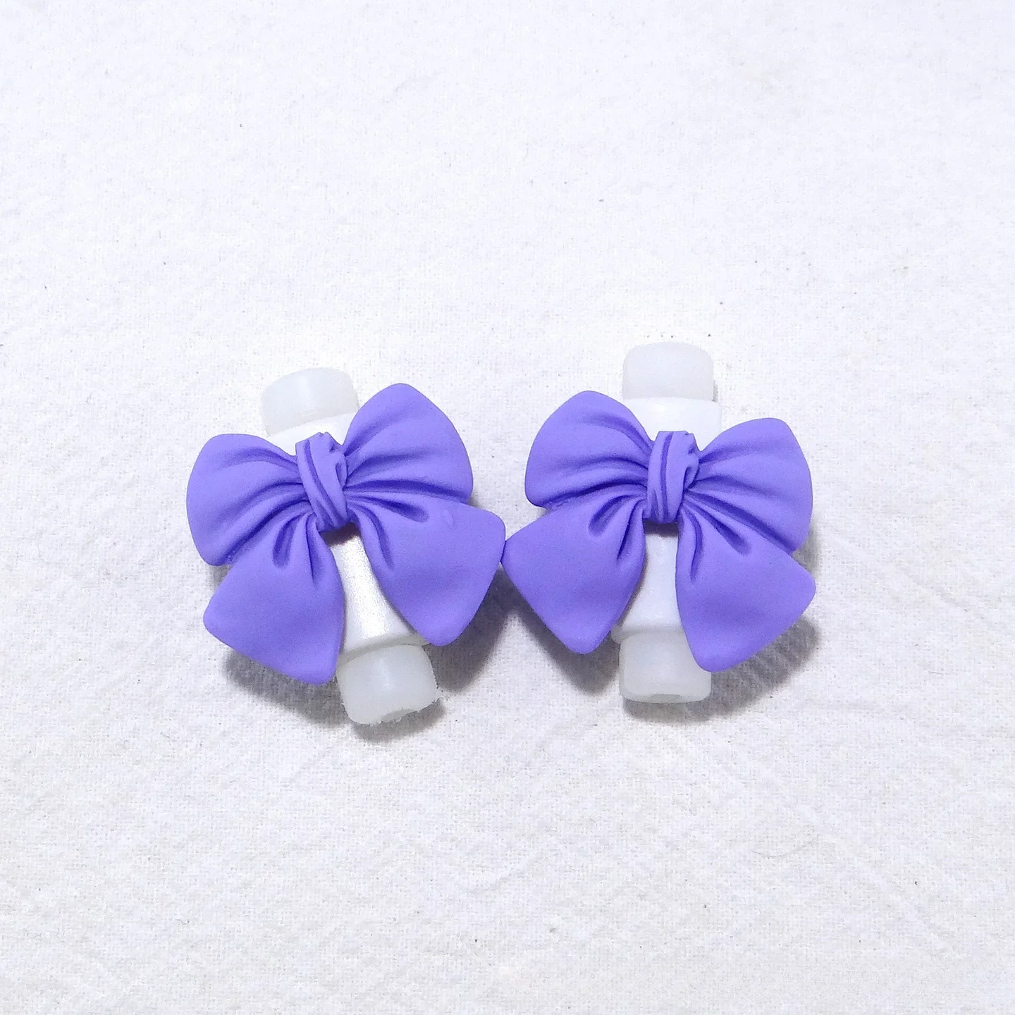 Чехол для кабеля Cartoon Bow Pelsone
Чехол для кабеля Cartoon Bow Pelsone