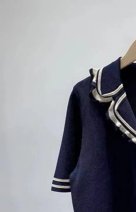 Женский однобортный Кардиган с отложным воротником, контрастных цветов, с одним карманом и вышитыми буквами, кардиган или юбка
Женский однобортный Кардиган с отложным воротником, контрастных цветов, с одним карманом и вышитыми буквами, кардиган или юбка