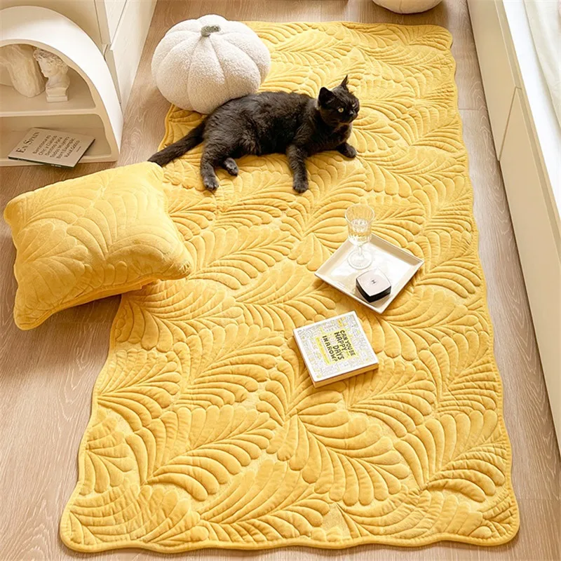 Flannel Fleece Quilted Carpets for Living Room Bedroom Winter Thicken Bedside Rug Machine Washable Non Slip Kids Crawling Carpet
Flannel Fleece Quilted Carpets for Living Room Bedroom Winter Thicken Bedside Rug Machine Washable Non Slip Kids Crawling Carpet