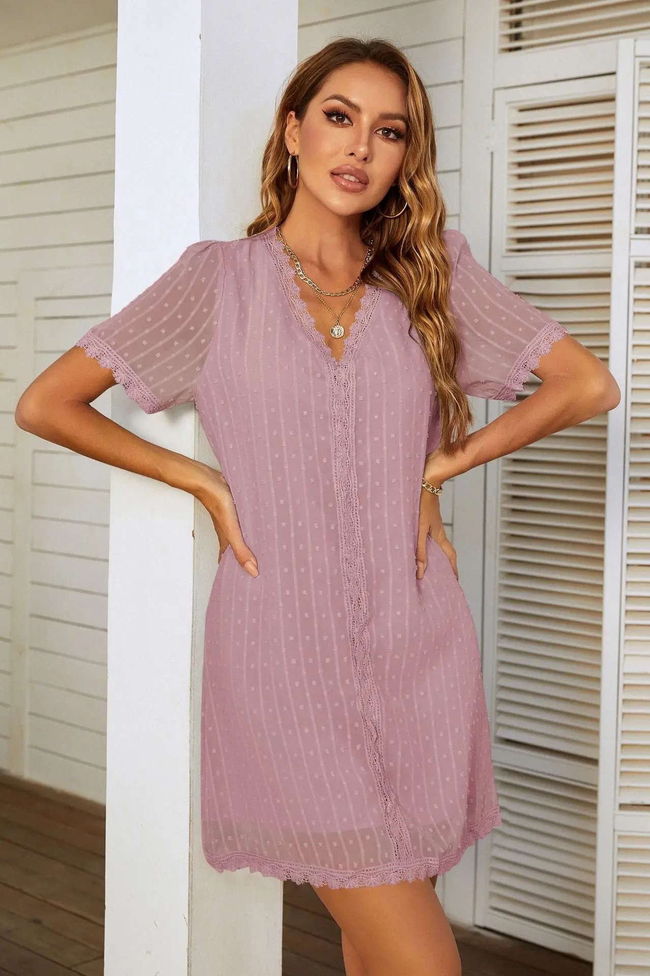 Elegant dresses for women 2022 Summer V-Neck Casual chiffon Short Sleeve Swiss Dot Lace Shift Women's Dress robe Female dress
Elegant dresses for women 2022 Summer V-Neck Casual chiffon Short Sleeve Swiss Dot Lace Shift Women's Dress robe Female dress