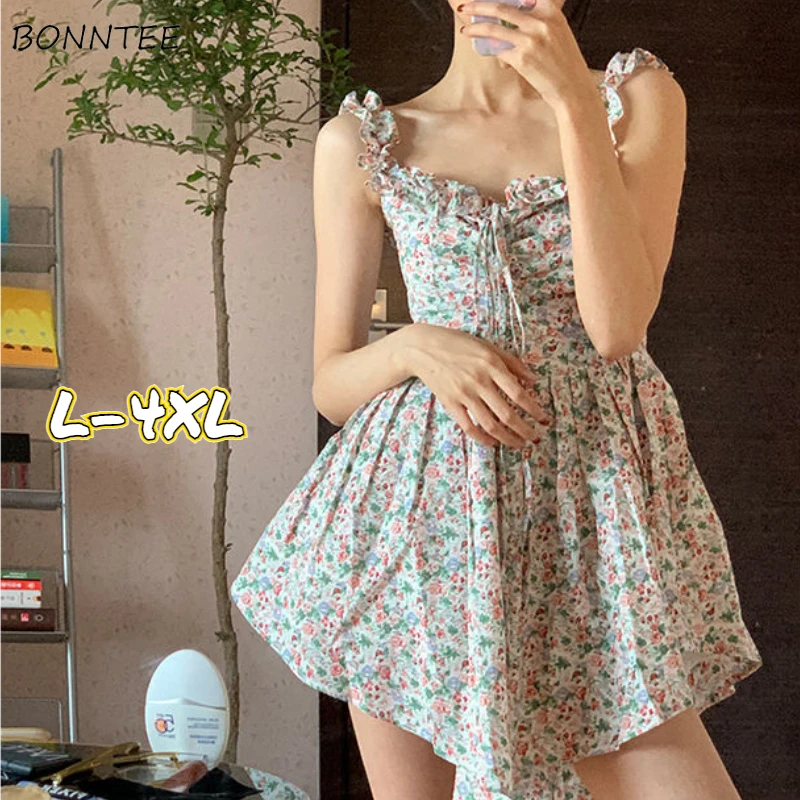 Платье женское летнее на тонких бретельках со складками, пикантная мини-одежда в Корейском стиле, Клубная уличная одежда трапециевидной фо...
Платье женское летнее на тонких бретельках со складками, пикантная мини-одежда в Корейском стиле, Клубная уличная одежда трапециевидной фо...