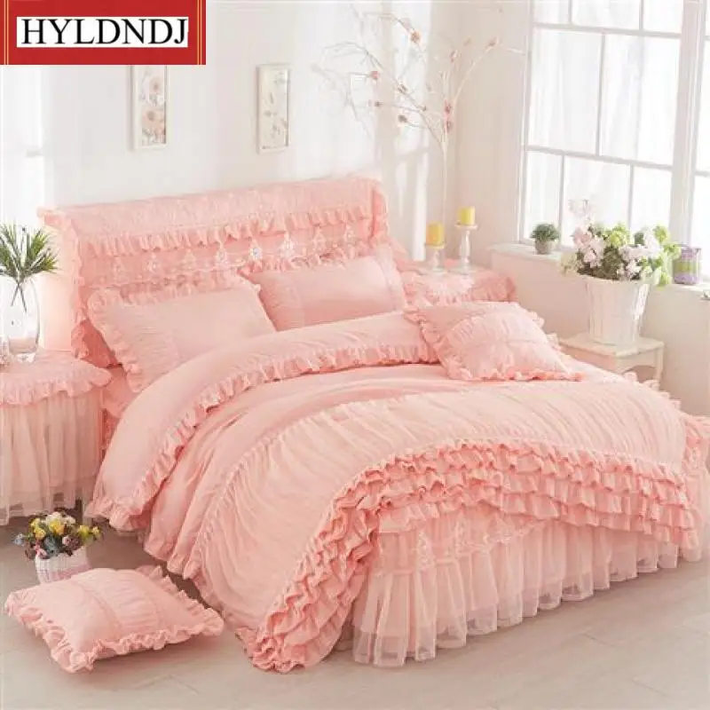 New Two Layers Lace Home Comforter Solid Cover Bedding Set Luxury Winter Duvet Very Warm 220X240 with 2 Pcs Pillowcases
New Two Layers Lace Home Comforter Solid Cover Bedding Set Luxury Winter Duvet Very Warm 220X240 with 2 Pcs Pillowcases