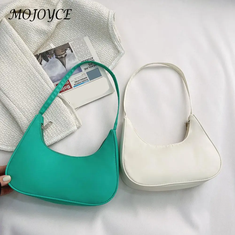 Women Nylon Tote Bag Crescent Shape Zipper Top-handle Bags Female Solid Color Summer Trend Small Lady Hand Bag for Women 2022
Women Nylon Tote Bag Crescent Shape Zipper Top-handle Bags Female Solid Color Summer Trend Small Lady Hand Bag for Women 2022