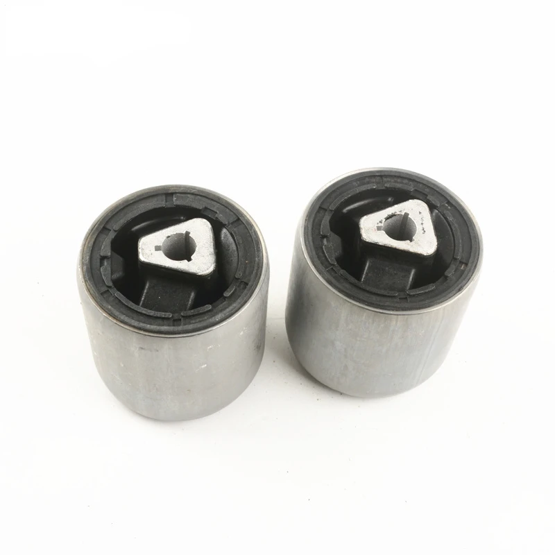 1 pc for BMW 5 series E60 front wheel 520 up and down 523 swing arm 525 suspension 528 arm 530 bushing
1 pc for BMW 5 series E60 front wheel 520 up and down 523 swing arm 525 suspension 528 arm 530 bushing