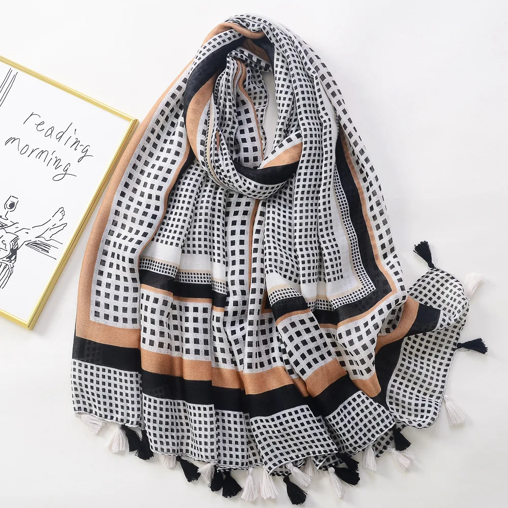 2022 Fashion Luxury Brand Women Geometric Dot Tassel Viscose Shawl Spring Autumn Wrap Hijab Lady Pashmina Muslim Foulards Stole
2022 Fashion Luxury Brand Women Geometric Dot Tassel Viscose Shawl Spring Autumn Wrap Hijab Lady Pashmina Muslim Foulards Stole