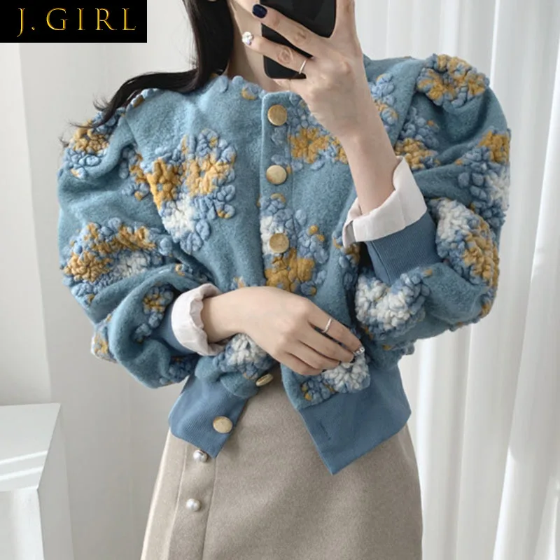 J GIRLS French Vintage Temperament Coats Female Round Neck Single-Breasted Three-Dimensional Flower Lantern Sleeve Waist Jacket
J GIRLS French Vintage Temperament Coats Female Round Neck Single-Breasted Three-Dimensional Flower Lantern Sleeve Waist Jacket