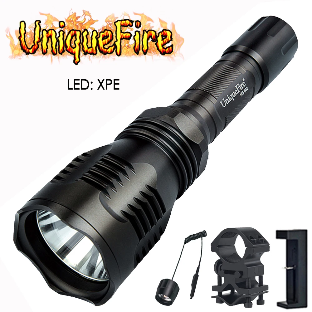 Uniquefire HS802 Led Flashlight XPE LED Green/White/Red Light Lampe Torch Kit:1xTorch,1xScope Mount,1xRemote Pressure, 1xCharger
Uniquefire HS802 Led Flashlight XPE LED Green/White/Red Light Lampe Torch Kit:1xTorch,1xScope Mount,1xRemote Pressure, 1xCharger