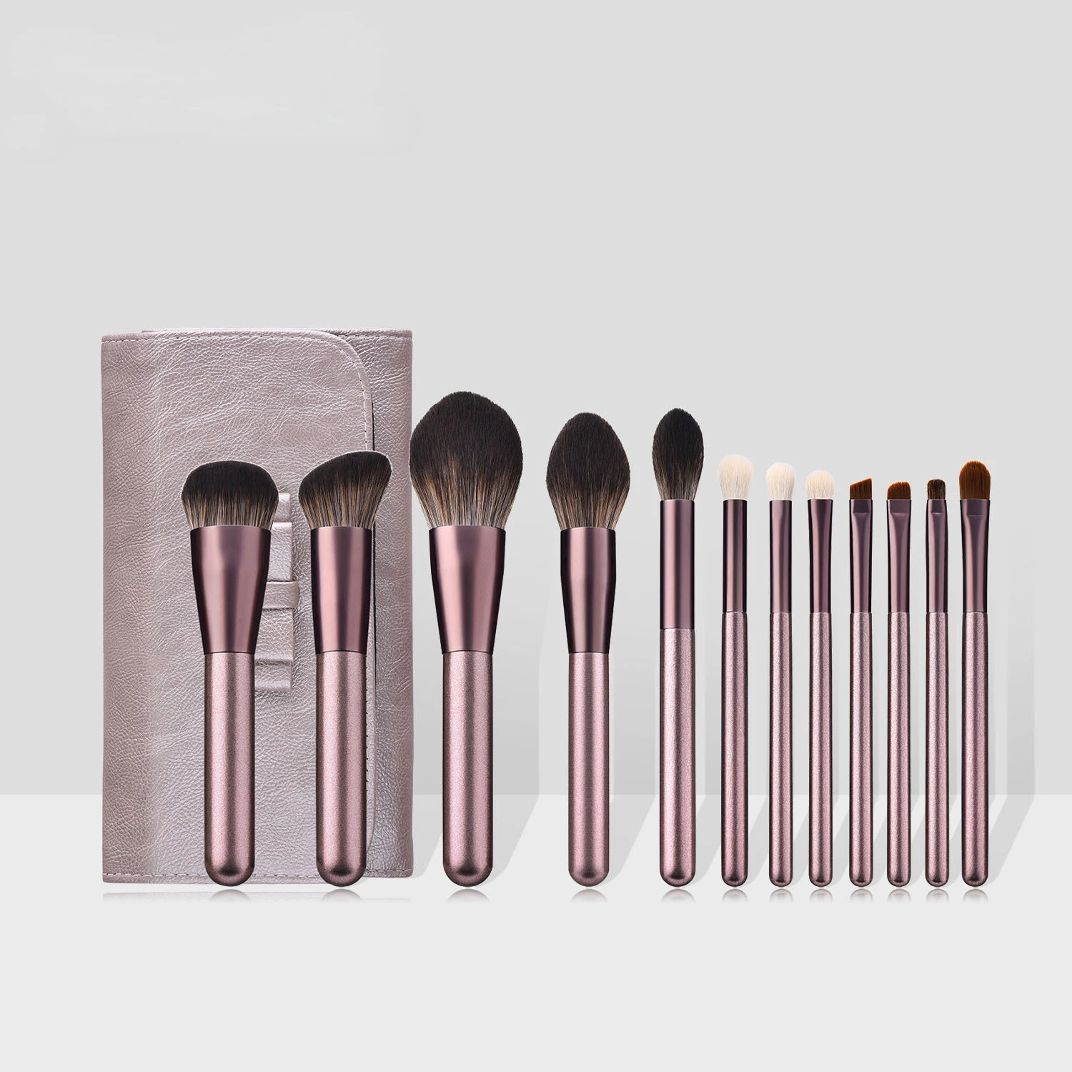 

12pcs Makeup Brushes Set Professional Eyeshadow Brush Blending Foundation Highlighter Concealer Make Up Brushes Beauty Tools Set