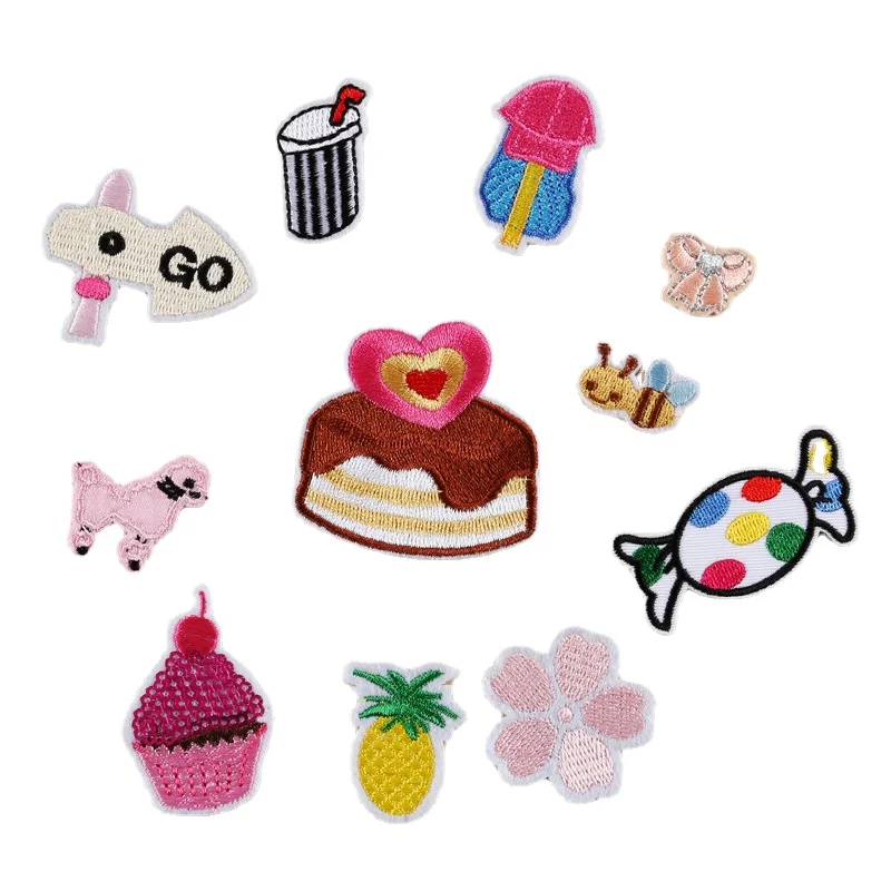 100pcs/lot Small Embroidered Patches Drink Candy Sign Bee Pineapple Ice Cream Cake Drink Fruit Sewing Accessories iron transfer
100pcs/lot Small Embroidered Patches Drink Candy Sign Bee Pineapple Ice Cream Cake Drink Fruit Sewing Accessories iron transfer